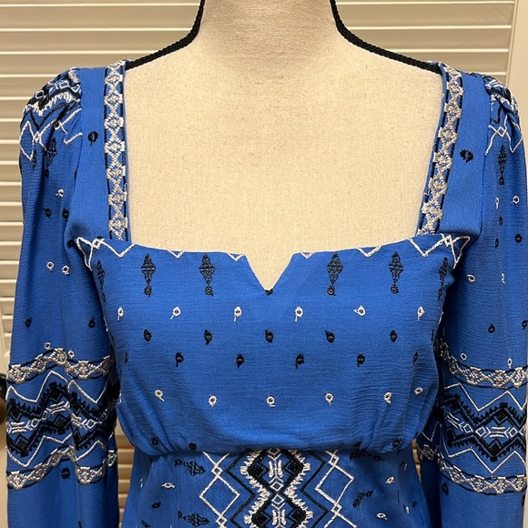 Hale Bob Hassina Embroidery Top in Blue, Size Small - Picture 7 of 16